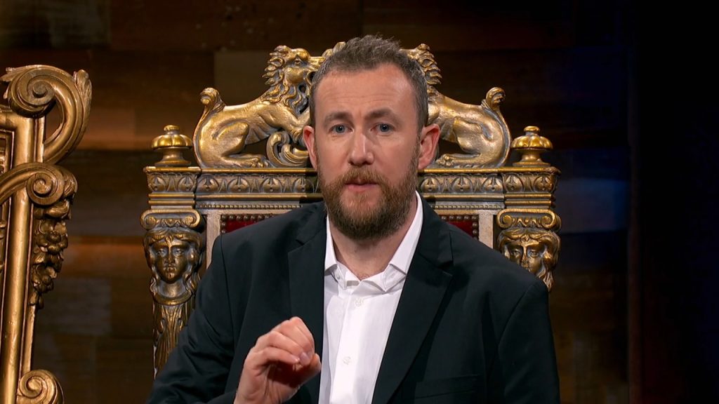 Review Taskmaster USA The Fan Review BuzzerBlog BuzzerBlog Your